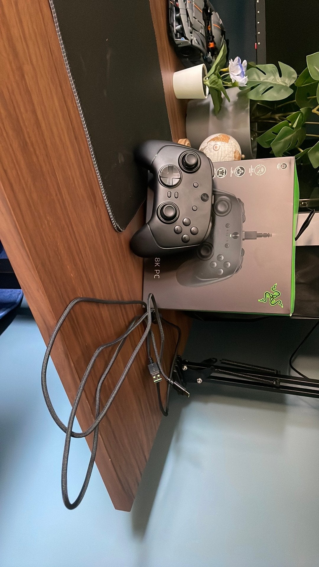 Razer wolverine v3 pro gaming controller, Ophalen of Verzenden, Zo goed als nieuw, Controller