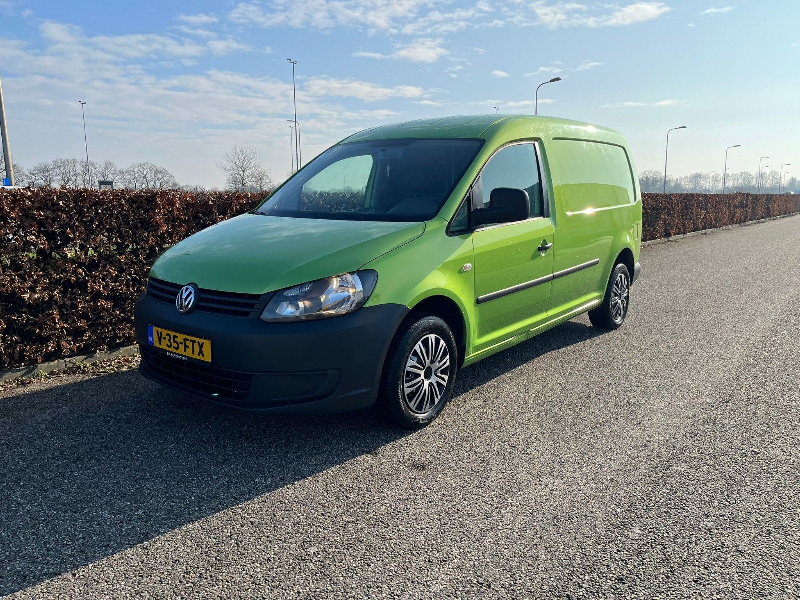 Volkswagen caddy Cng Benzine LEES ADV, Auto's, Euro 5, Zwart, Volkswagen, Bedrijf