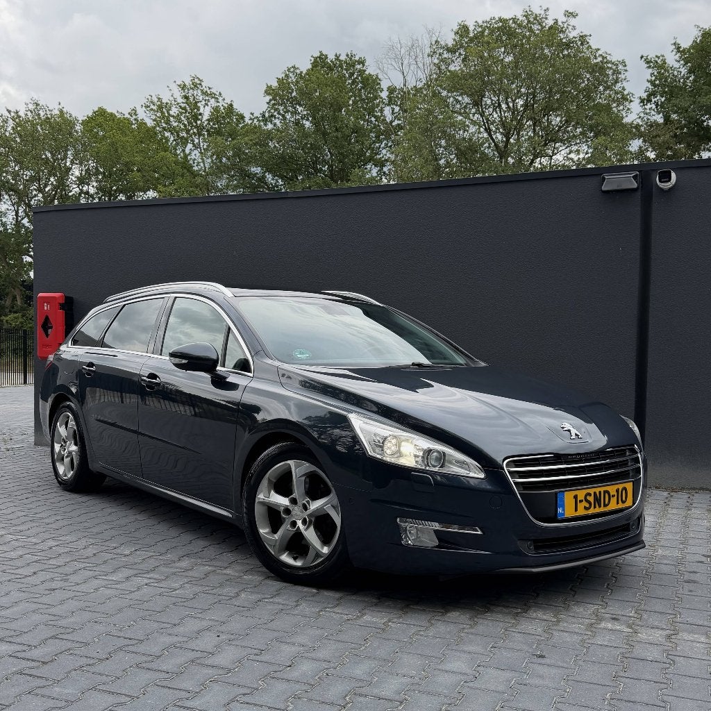 Peugeot 508 SW 1.6 THP Executive | Pano | Xenon | Trekhaak, Voorwielaandrijving, Stof, Zwart, Blauw