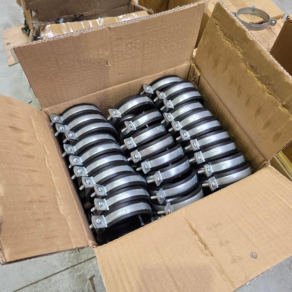 Montagemateriaal voor vastmaken leidingen - clamps assorti, Ophalen of Verzenden, Nieuw, 100 tot 250 mm, Overige typen