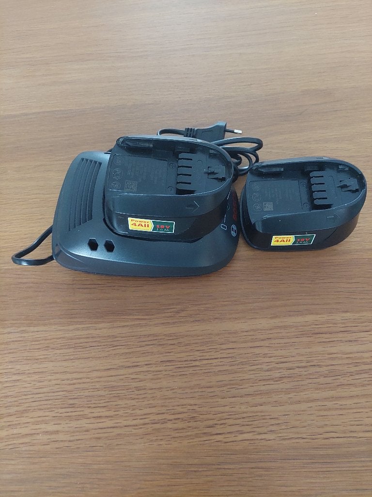 Bosch 2 accu's & lader 18V 1,5 Ah. Power 4All Smart Li-Ion, Ophalen of Verzenden, Gebruikt, Accuboormachine, Bosch
