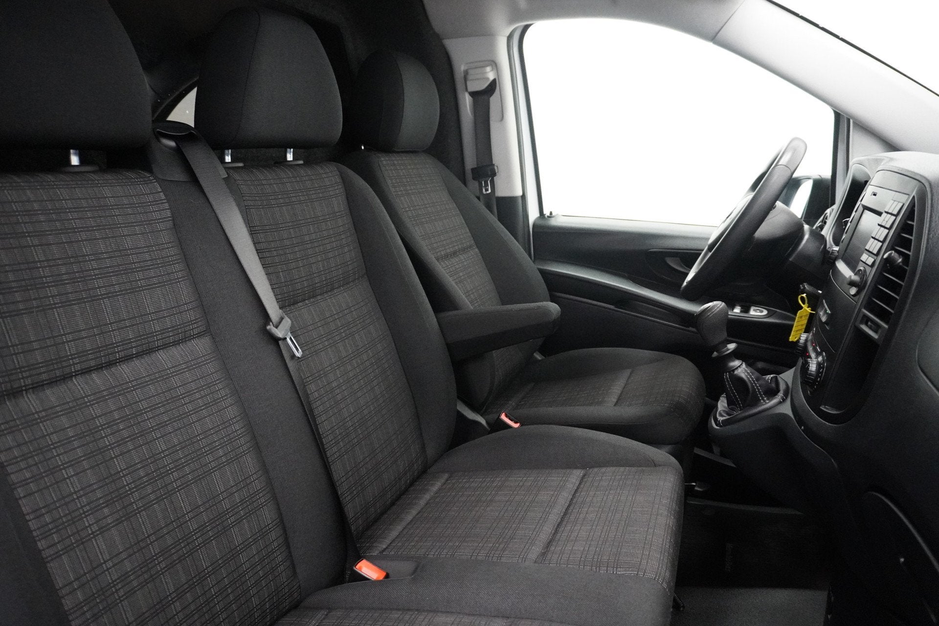 Mercedes-Benz Vito 110 CDI XL EURO 6 - Airco - Camera - €1, Voorwielaandrijving, Gebruikt, 4 cilinders, Wit