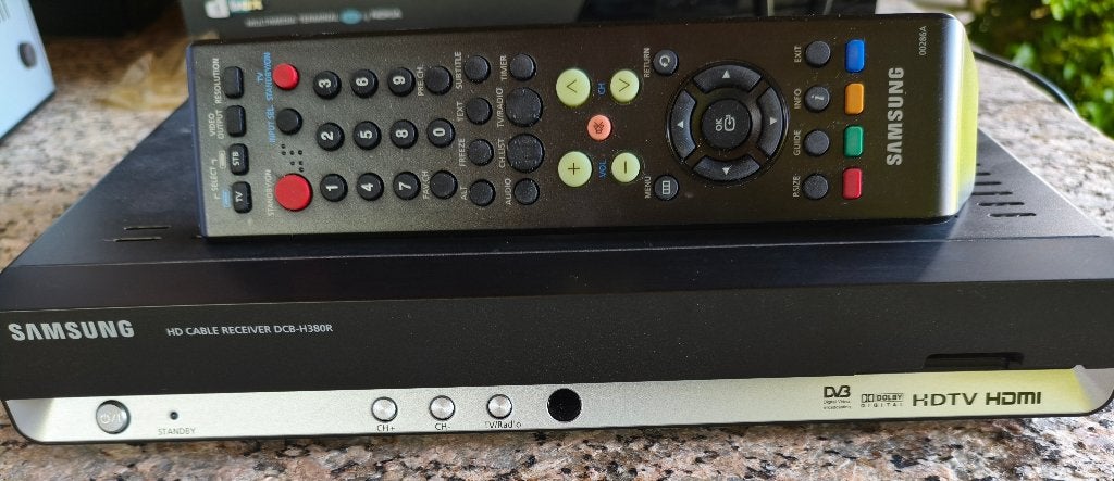 Samsung DCB-H380R digitale kabel ontvanger, Ophalen of Verzenden, Gebruikt, Decoder