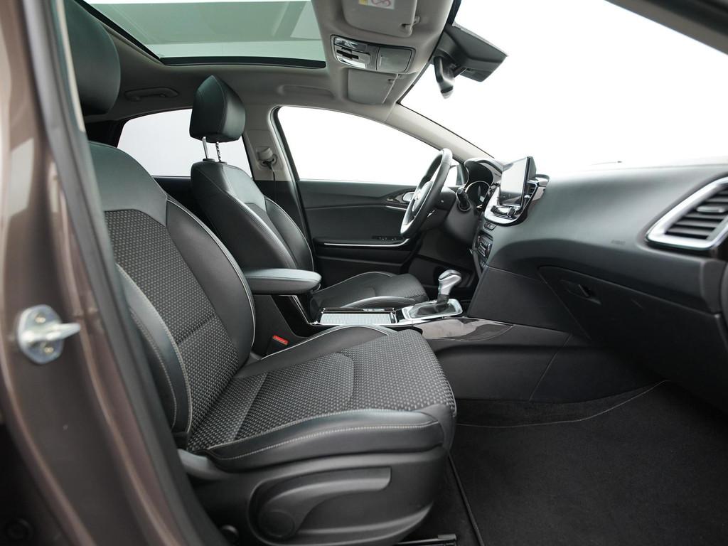 Kia XCeed 1.6 GDi PHEV Plug-in | Schuifdak | Stuur/Stoel Ver, Auto's, Kia, Stof, Gebruikt, Bedrijf, Lichtsensor