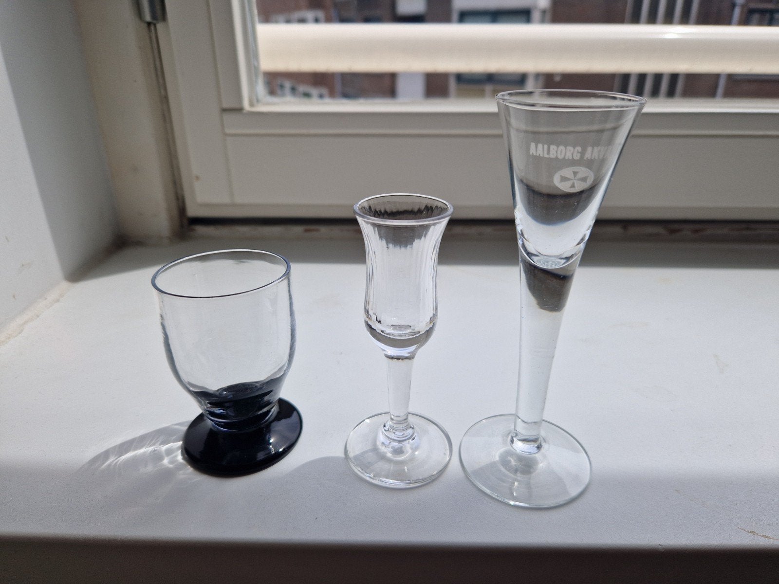 3 UV gevoelige borrelglaasjes., Ophalen of Verzenden, Overige typen