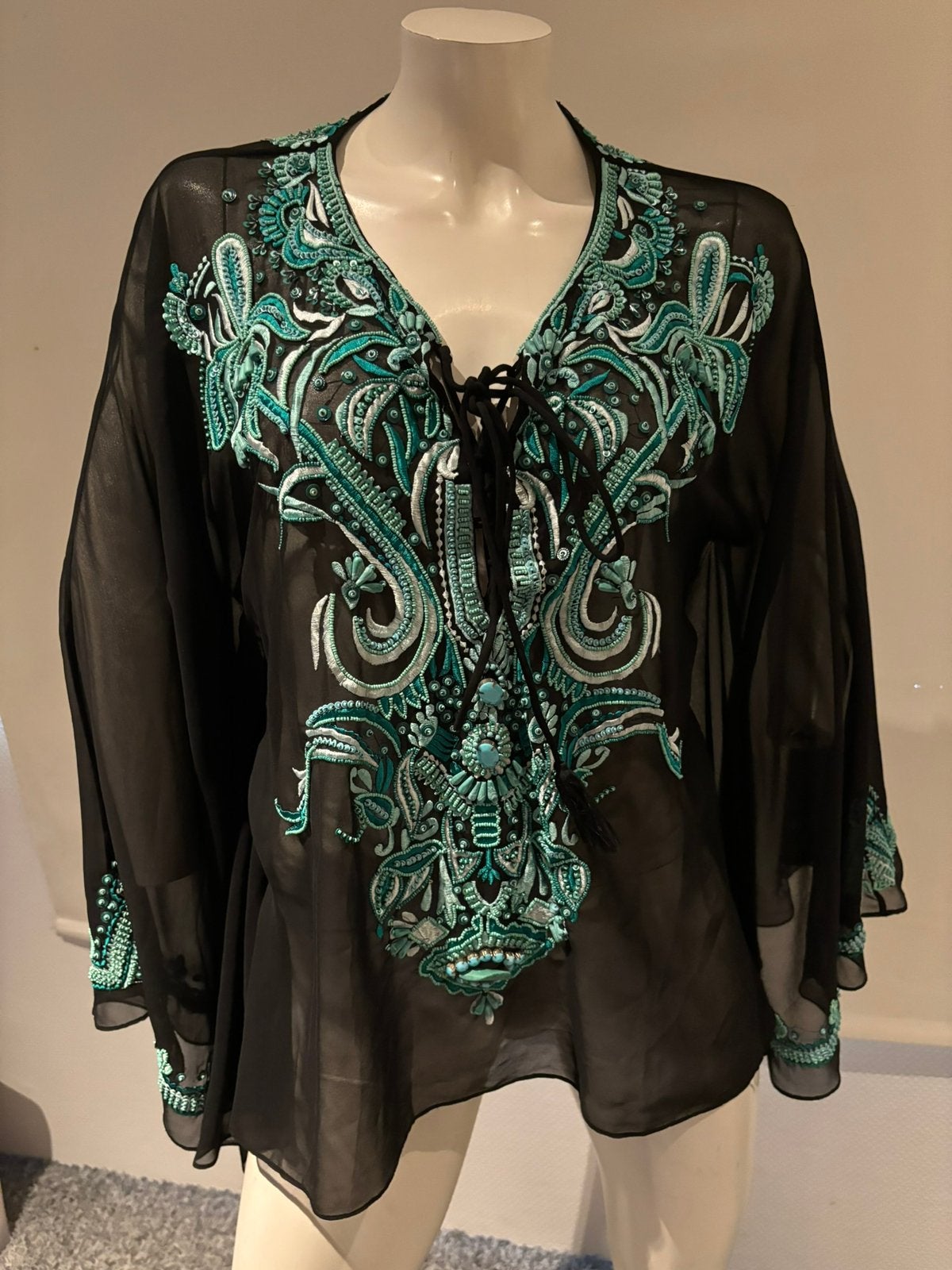 Diamond for eden blouse onesize met kralen, Ophalen of Verzenden, Zo goed als nieuw, Maat 38/40 (M), Zwart