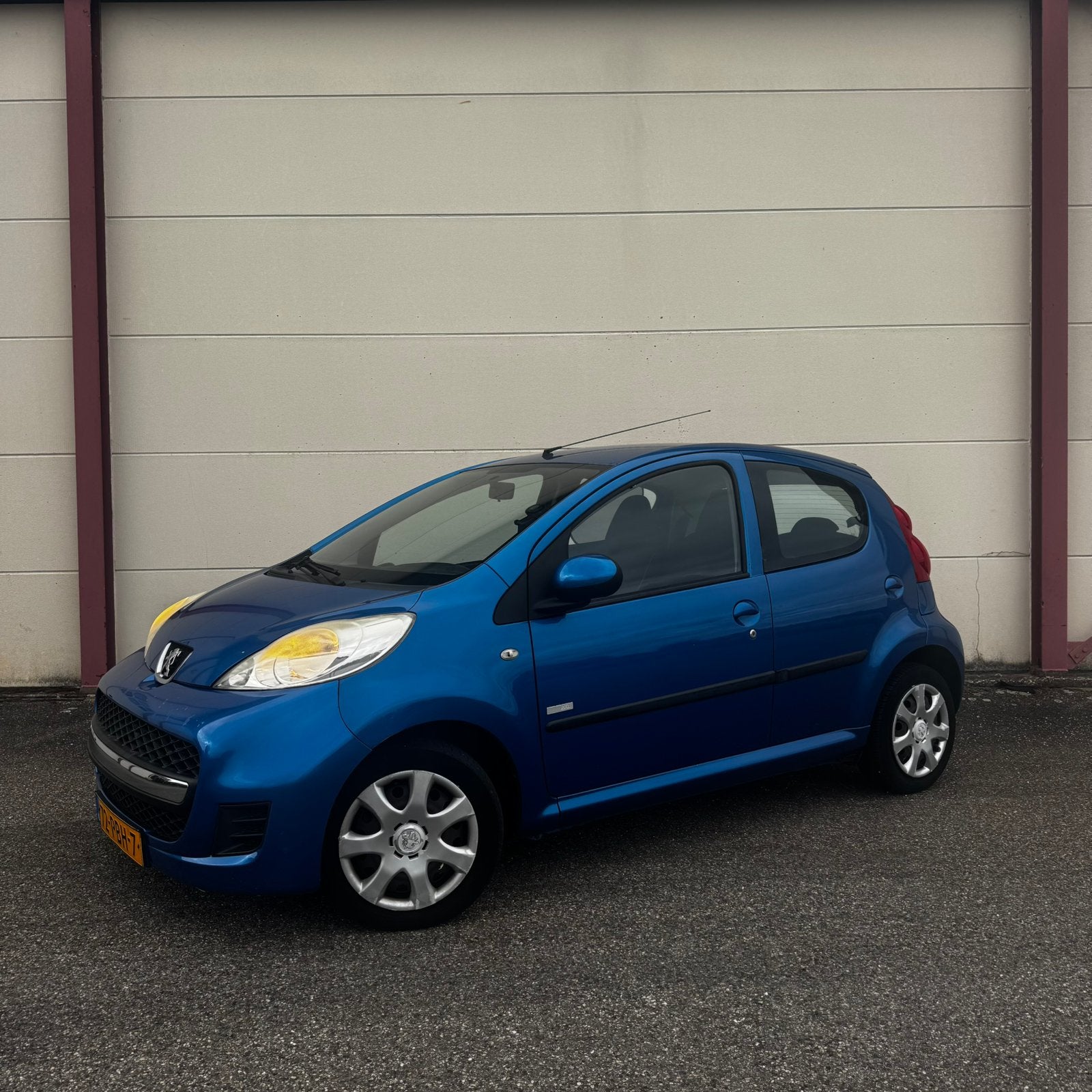Peugeot 107 1.0 // 2e EIG // 5DRS // AUTOMAAT // AIRCO!, Auto's, Peugeot, Voorwielaandrijving, Stof, Elektrische ramen, 68 pk