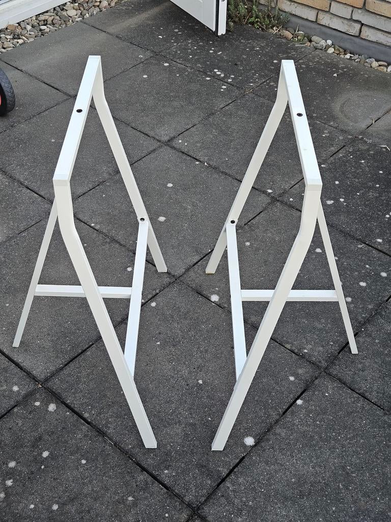 Twee witte IKEA Lerberg schragen (60x39x70 cm), Ophalen, Gebruikt, Metaal of Aluminium, 55 tot 75 cm