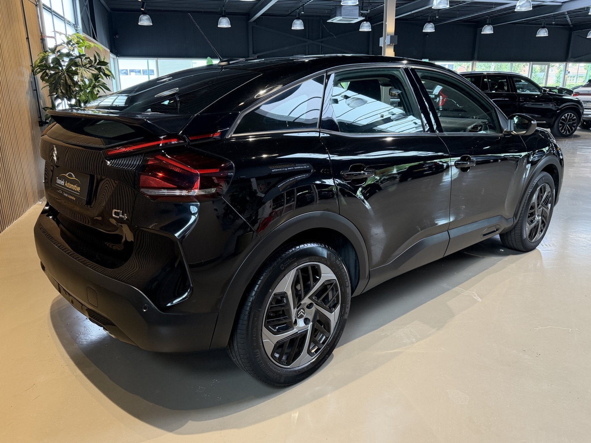 Citroën C4 1.2 Puretech Feel Pack NAVIGATIE | CRUISE CLIMAT, Auto's, Voorwielaandrijving, Gebruikt, 1199 cc, Met garantie (alle)