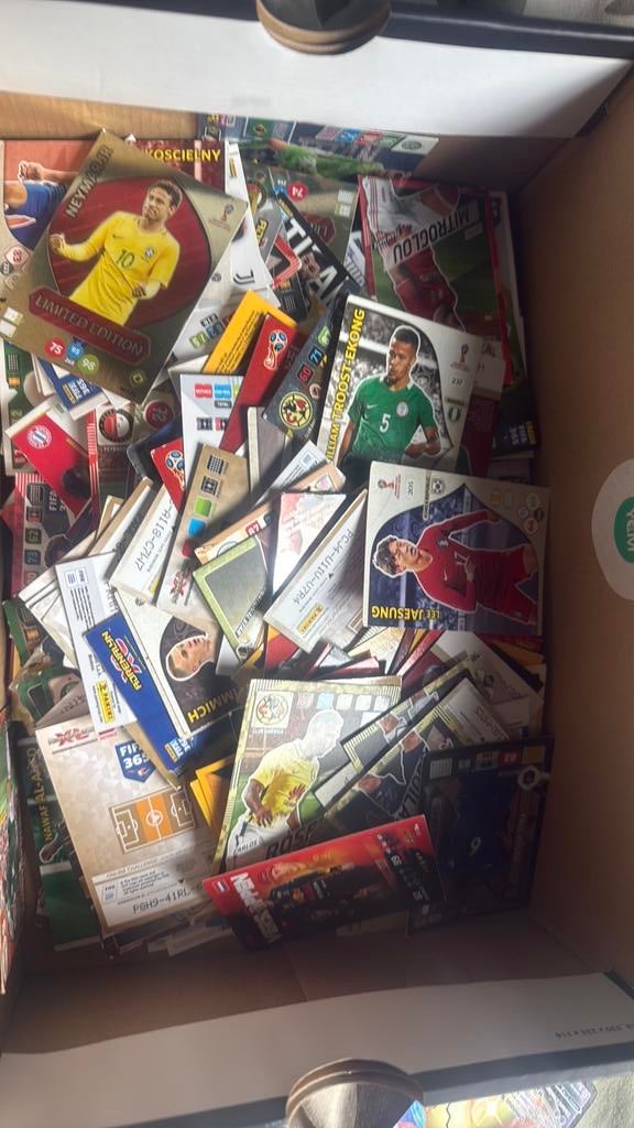 Voetbal kaartjes, Ophalen, Zegels, Bonnen of Punten