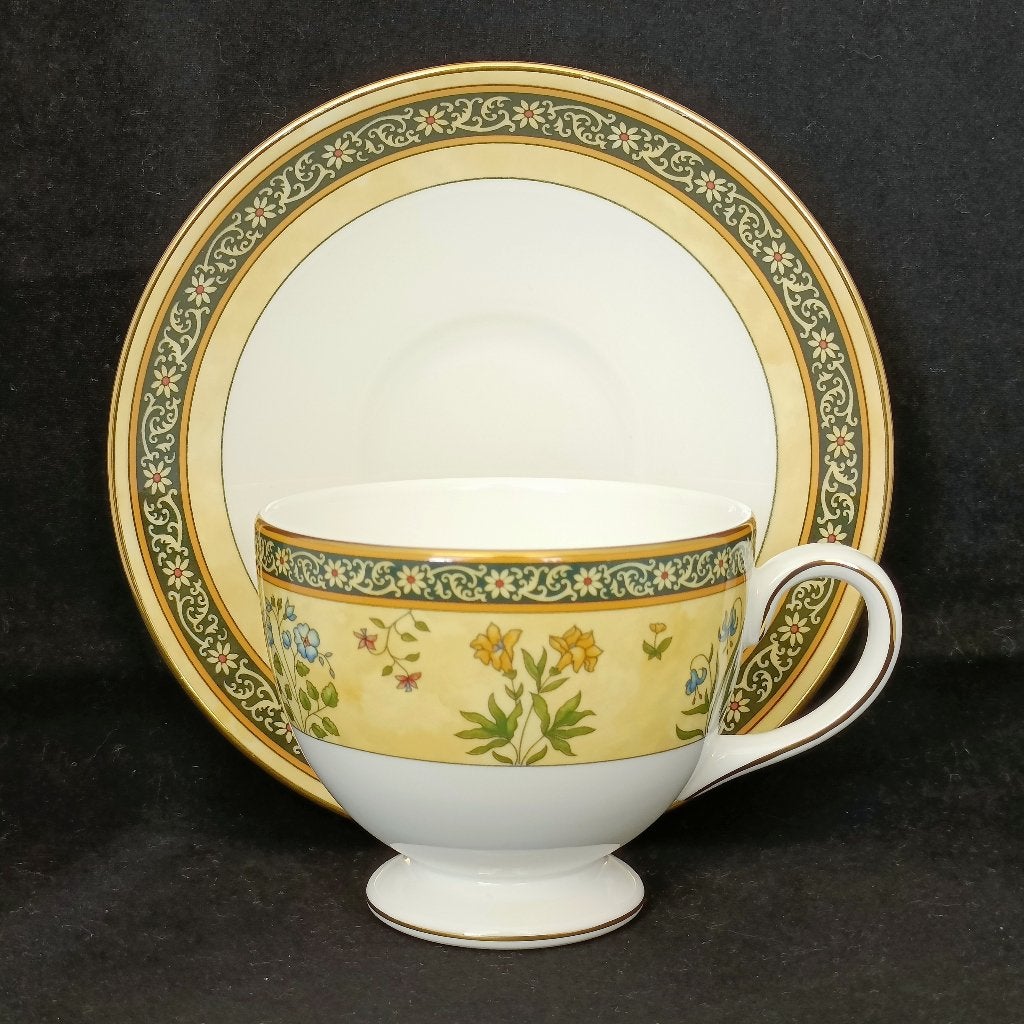 Wedgwood India - kop en schotel model Leigh, Ophalen of Verzenden, Zo goed als nieuw, Kop(pen) en/of Schotel(s), Wedgwood