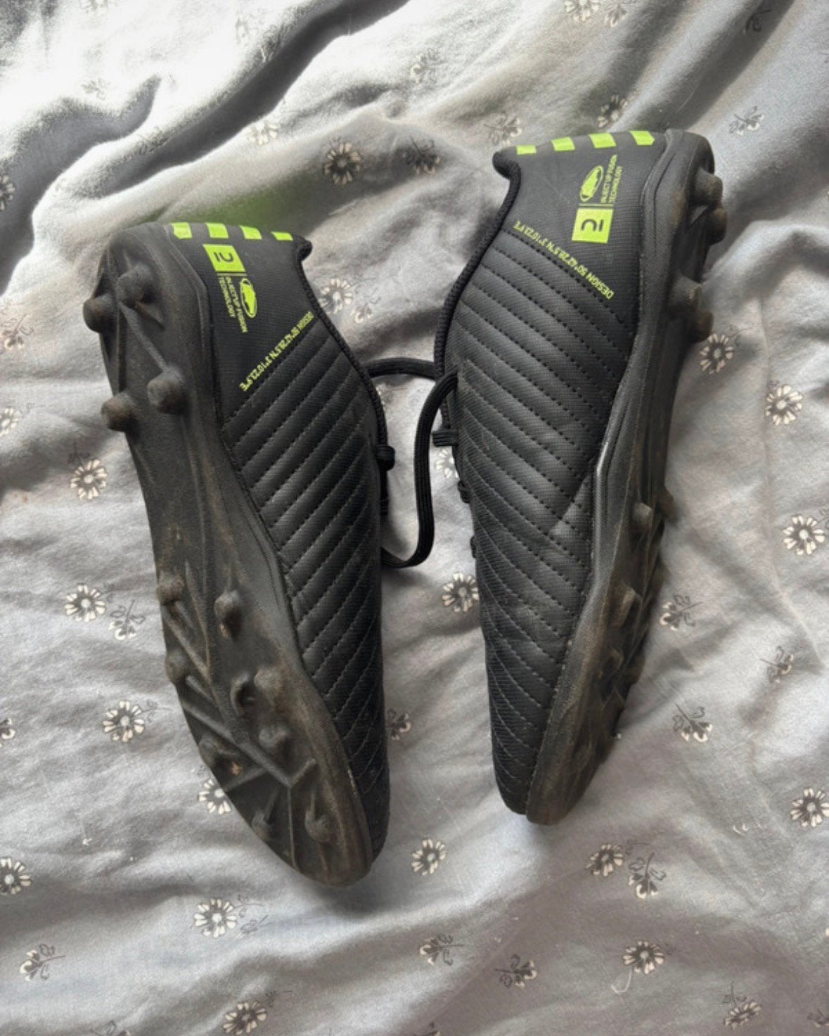 Kipsta-voetbalschoenen, maat 38 (24 cm), Kleding | Heren, Ophalen, Zo goed als nieuw, Zwart, Sportschoenen