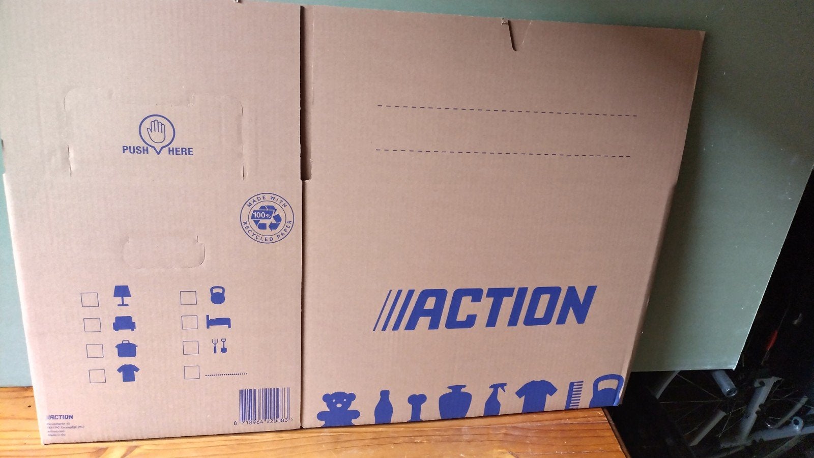 Grote verhuisdozen van Action >20 €0.50 ps, 40 tot 60 cm, Opvouwbaar, 50 cm of meer, Doos