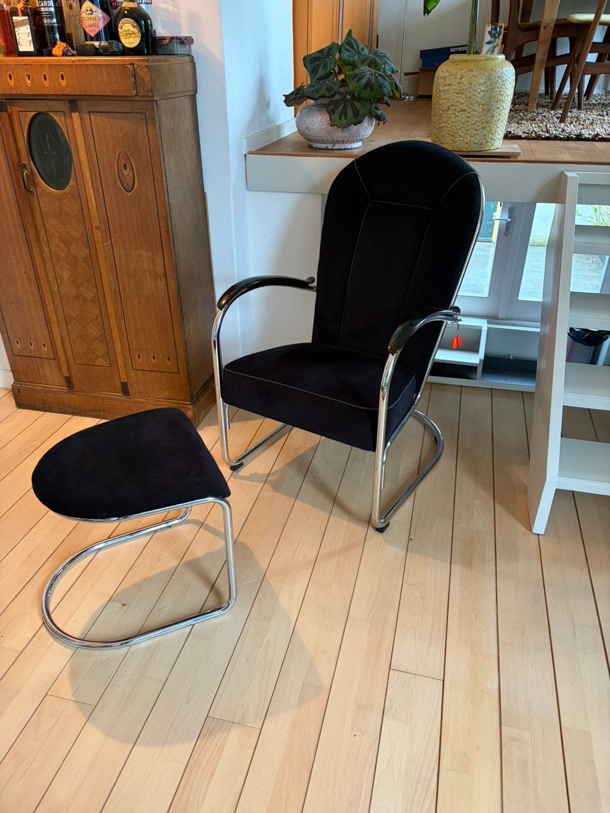 Gispen Dutch Originals AA fauteuil plus hocker, Ophalen of Verzenden, Zo goed als nieuw, Zwart, Eén