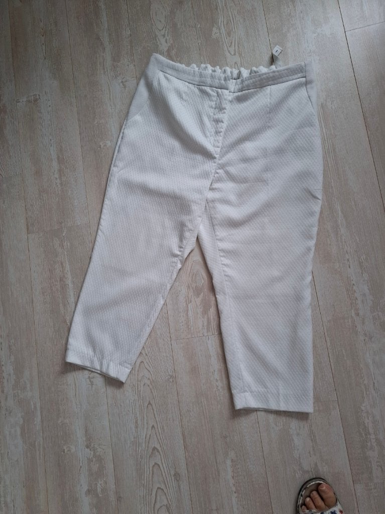 Mooie damesbroek maat 50, Kleding | Dames, Broeken en Pantalons, Wit, Maat 46/48 (XL) of groter, Ophalen of Verzenden, MS Mode