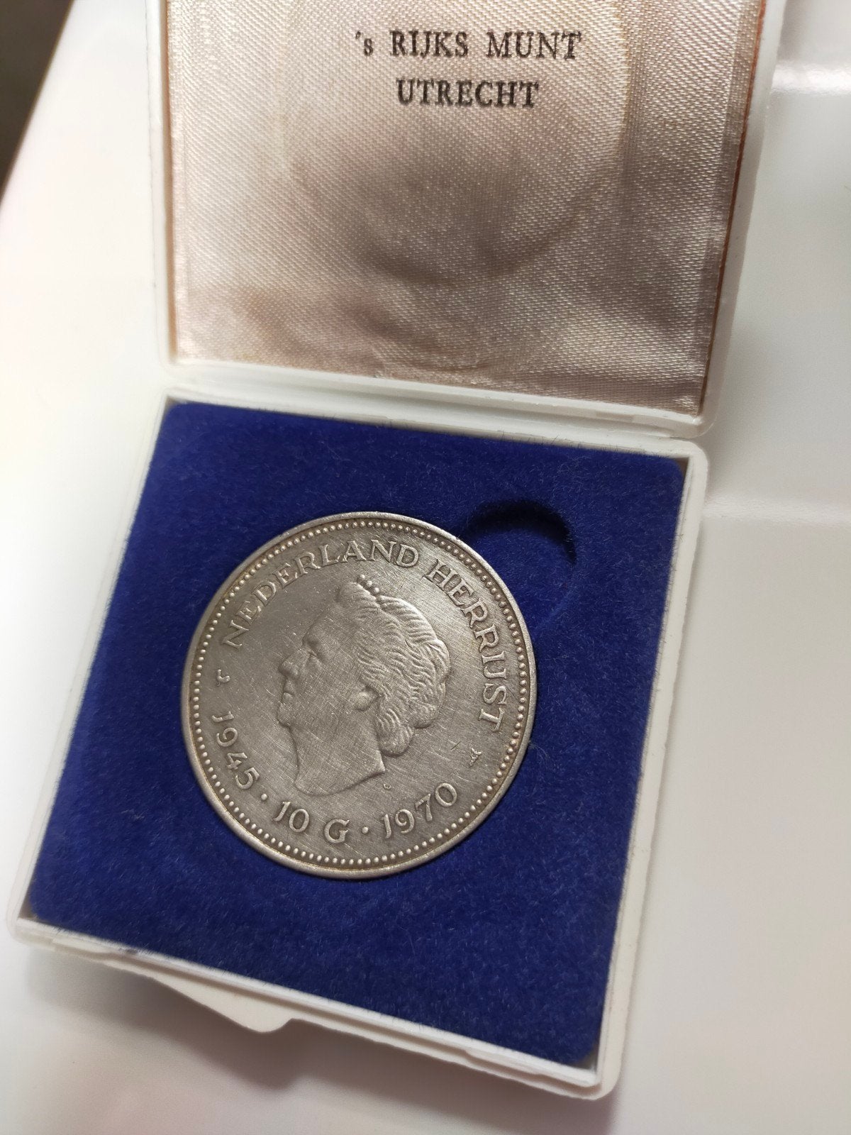 Zilveren 10 Gulden Herdenkingsmunt 1970 - Nederland Herrijst, Postzegels en Munten, Koningin Juliana, Zilver, Ophalen of Verzenden