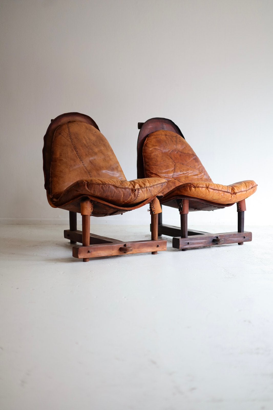 Set van 2 Brazilian brutalist lounge chairs, jaren 60, Ophalen, Gebruikt, Design, 75 tot 100 cm