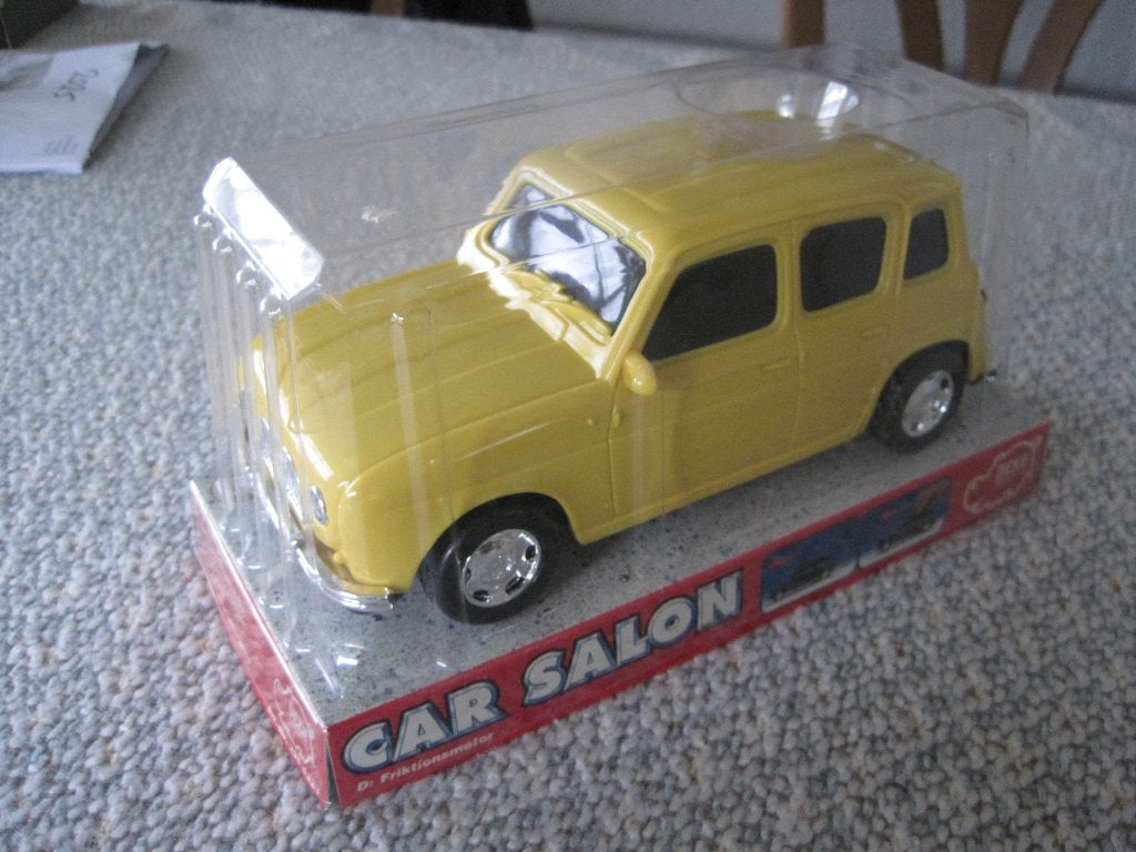 Renault 4 R4 van Dicky met frictiemotor ca 1:17 nieuw in OVP, Ophalen of Verzenden, Nieuw, Auto