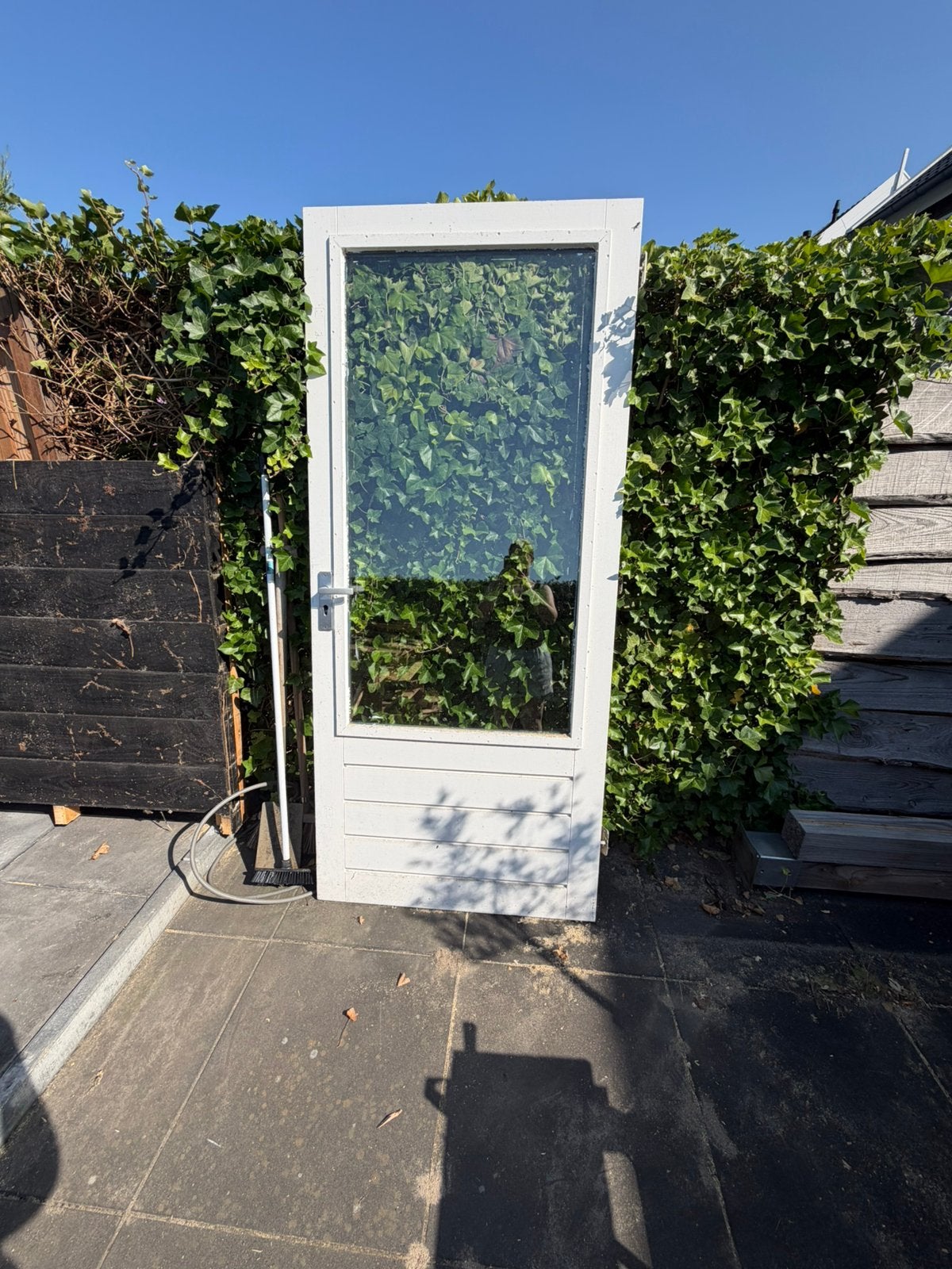Hardhouten buitendeur incl dubbel glas, Deurkozijn, Zo goed als nieuw, 150 tot 225 cm, Inclusief glas