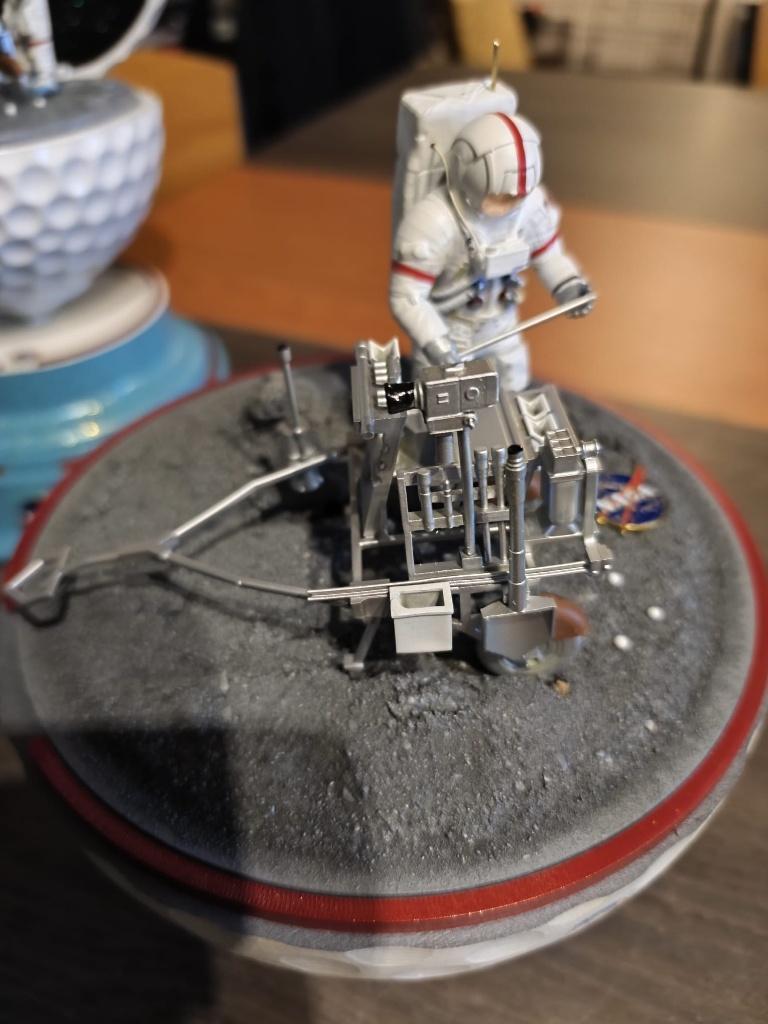 Apollo 14 Alan Shepard golfbal diorama ruimtevaart, Verzamelen, Overige Verzamelen, Ophalen, Nieuw