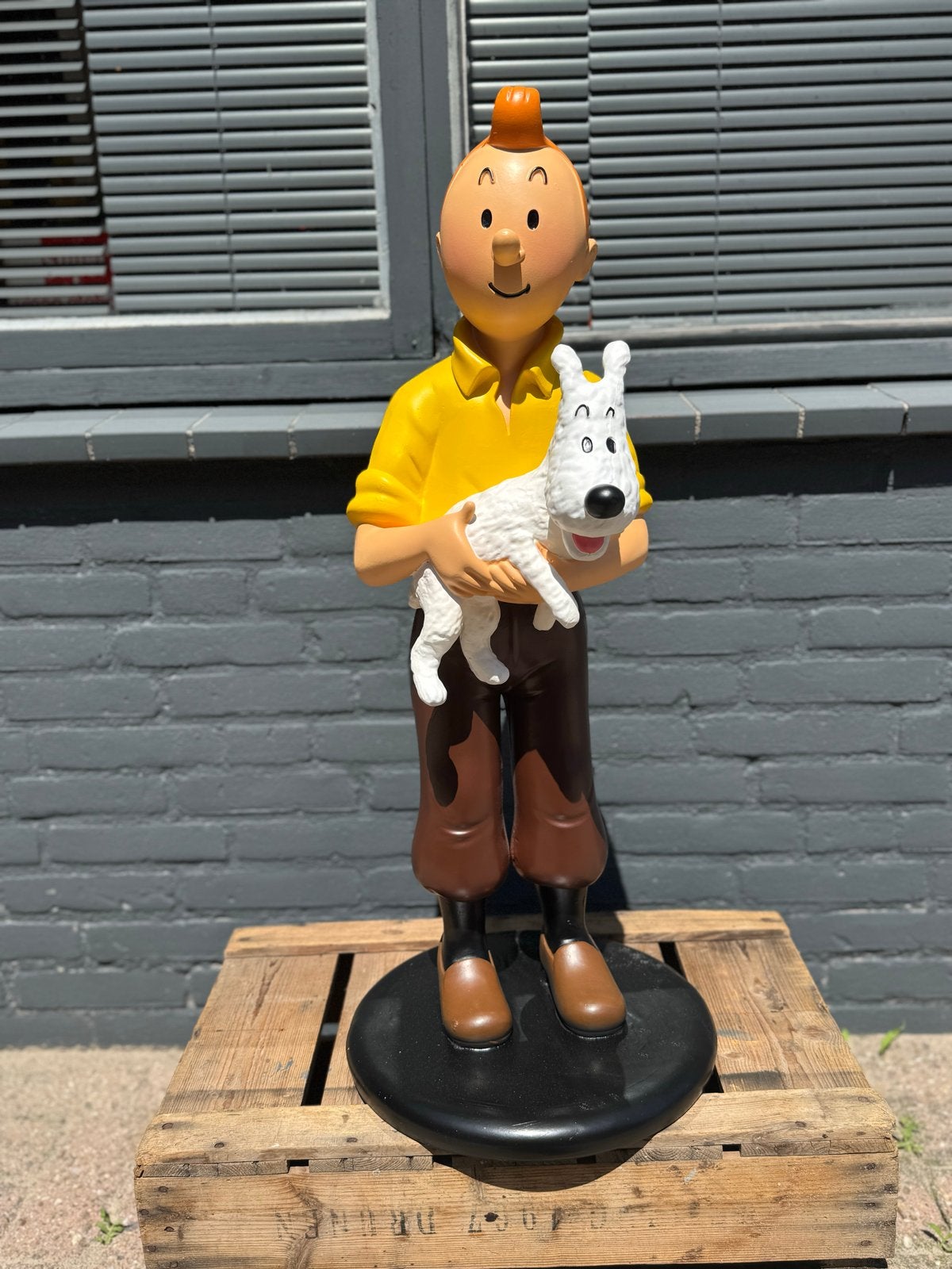 Groot beeld Kuifje met Bobbie - Stripfiguur standbeeld, Ophalen, Zo goed als nieuw