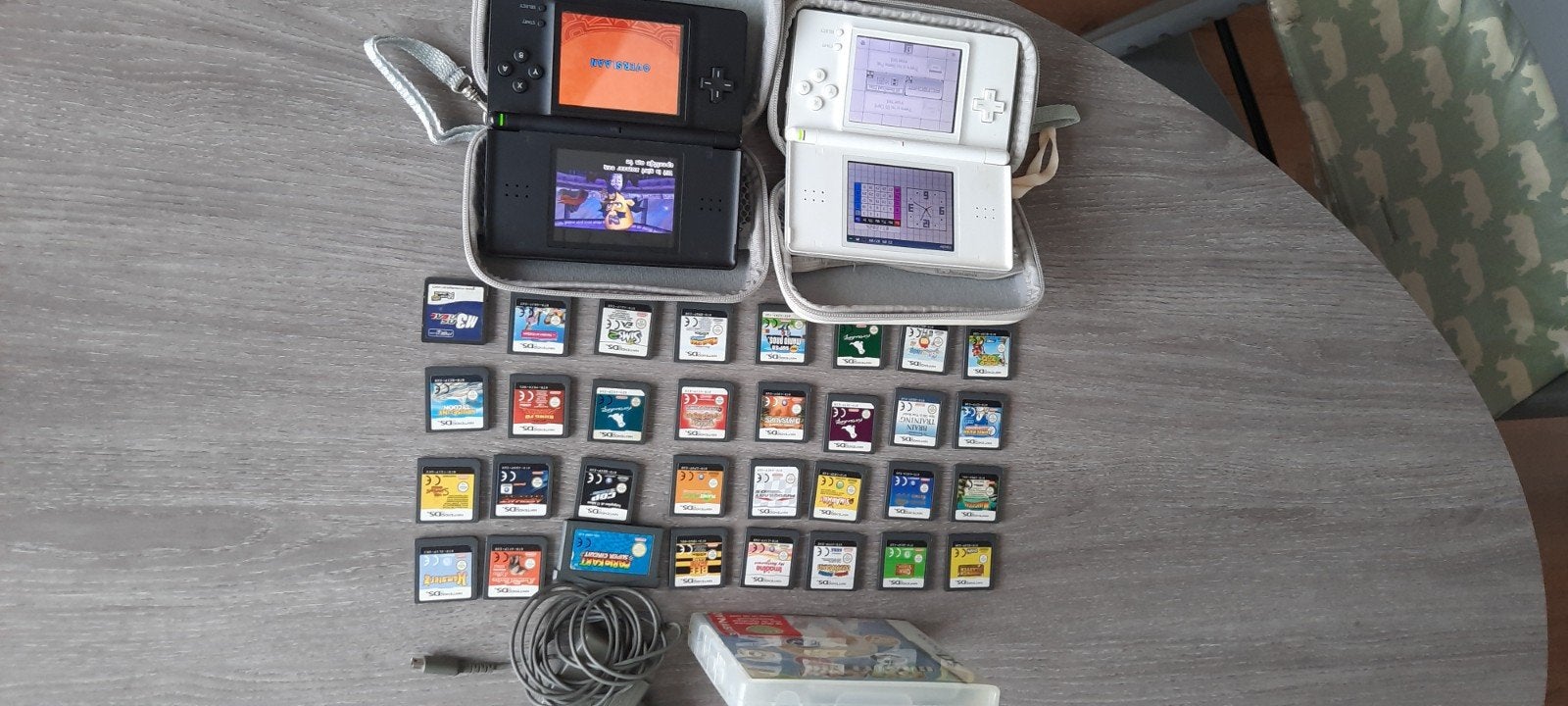 Nintendo DS 2x Consoles en 34 games UNIEK!!, Spelcomputers en Games, Gebruikt, Zwart, DS Lite, Ophalen