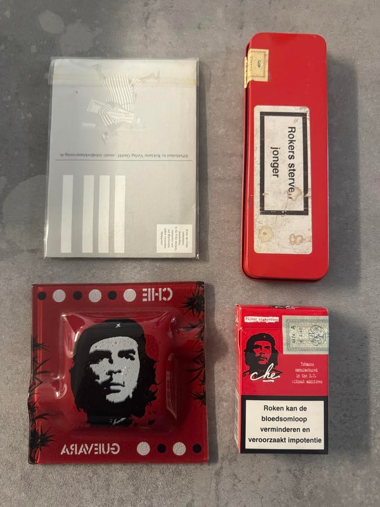 Che Guevara Collectie: Asbak, Sigarettenpakje, Sigarenblik, Ophalen, Gebruikt, Asbak