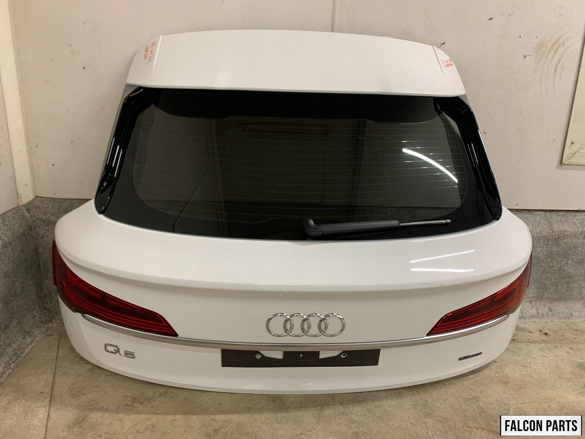 AUDI Q5 80F SPORTBACK FACELIFT ACHTERKLEP COPMPLEET MET ACHT, Gebruikt, -, Achter, -