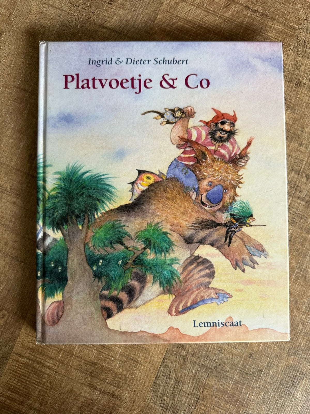 Platvoetje & Co - Verhalenbundel van Ingrid & Dieter Schuber, Boeken, Ophalen of Verzenden, Zo goed als nieuw, 3 tot 4 jaar