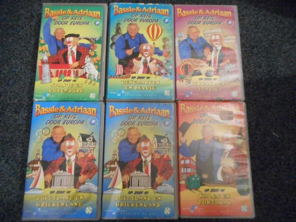 BASSIE & ADRIAAN De Reis Door Europa Deel 6! Op VIDEO!, Cd's en Dvd's, Verzenden, Alle leeftijden, Zo goed als nieuw, VHS