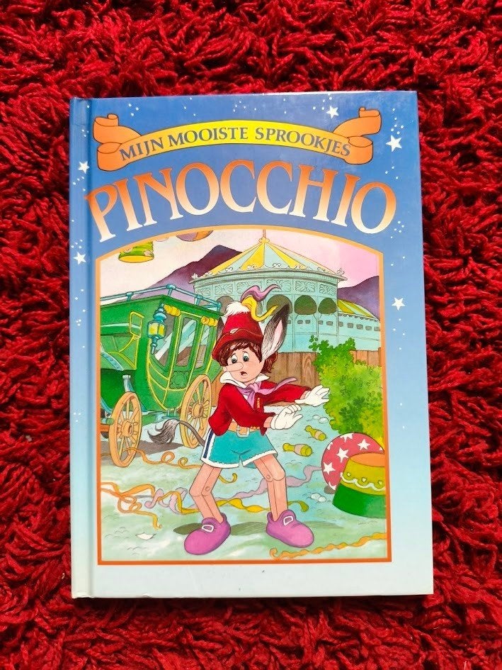 Mijn mooiste sprookjes ‘’Pinocchio’’ boek, Boeken, Ophalen of Verzenden, Gelezen