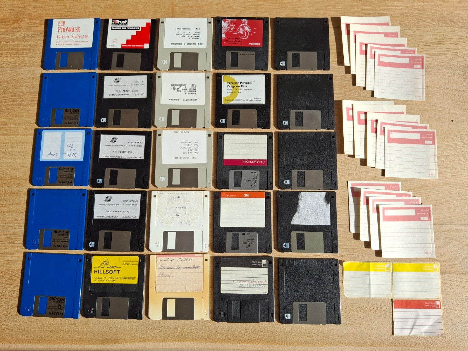 Vintage 25 diskettes 1,44 MB, Ophalen of Verzenden