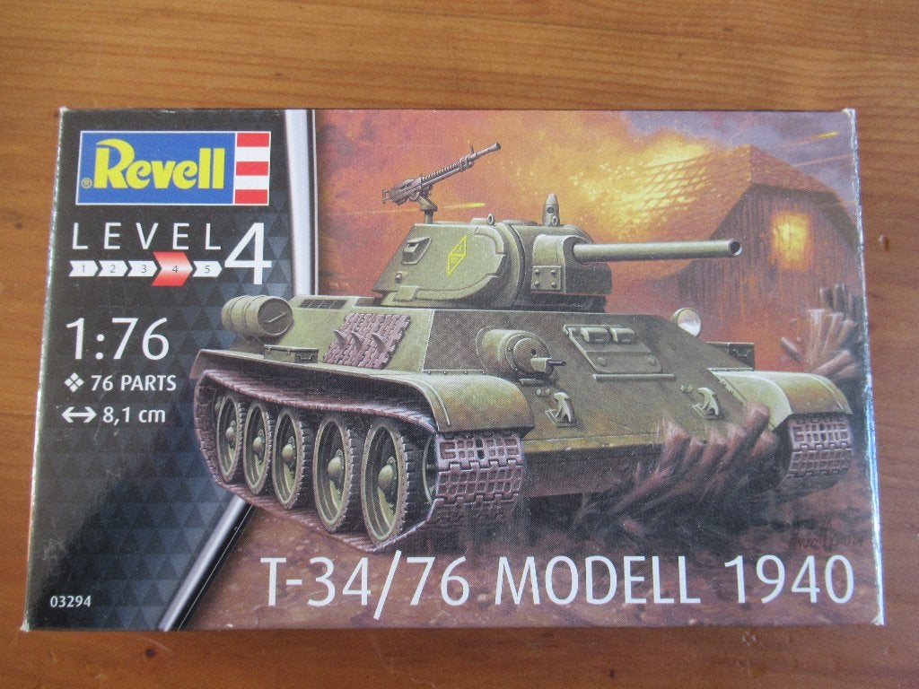 T-34/76 modell 1940 (Revell 1/76), Revell, Ophalen of Verzenden, Zo goed als nieuw, Tank