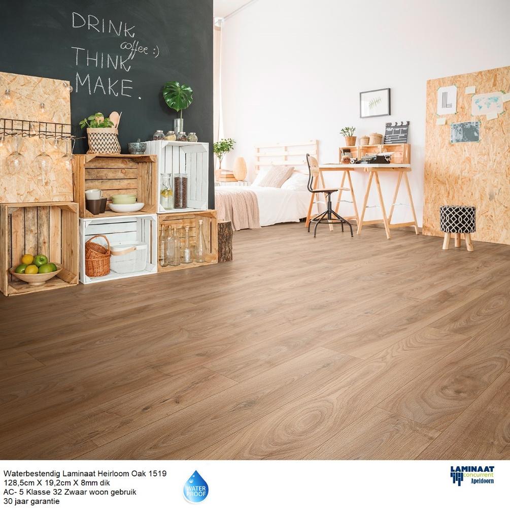 Waterbestendig Laminaat Heirloom Oak AC-5 Klasse 33, Bruin, 75 m² of meer, Ophalen of Verzenden, Zo goed als nieuw