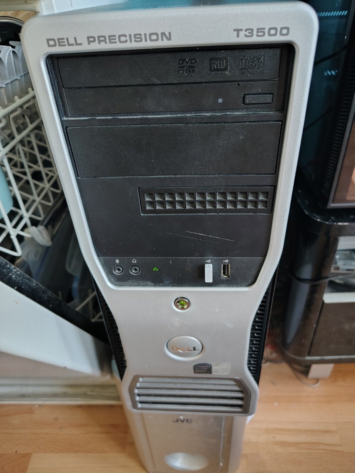 Dell Precision T3500 Workstation - i7, 32GB RAM, GTX 970
