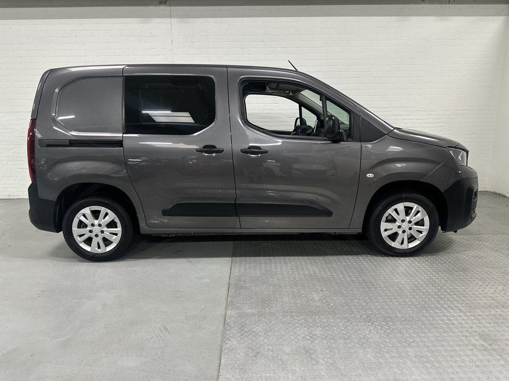 Peugeot Partner 1.5 BlueHDI CLIMA / CRUISE / NAVI / ELK.PAKK, 1350 kg, Gebruikt, 4 cilinders, Bedrijf