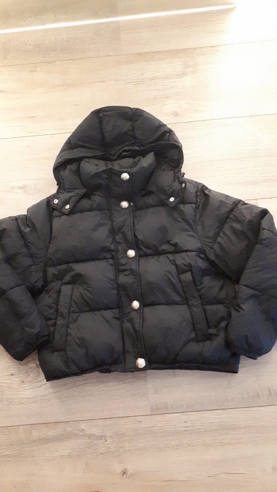 Nikkie Puffer Jas Zwart Maat 42, Zwart, Maat 42/44 (L), Ophalen of Verzenden, Zo goed als nieuw