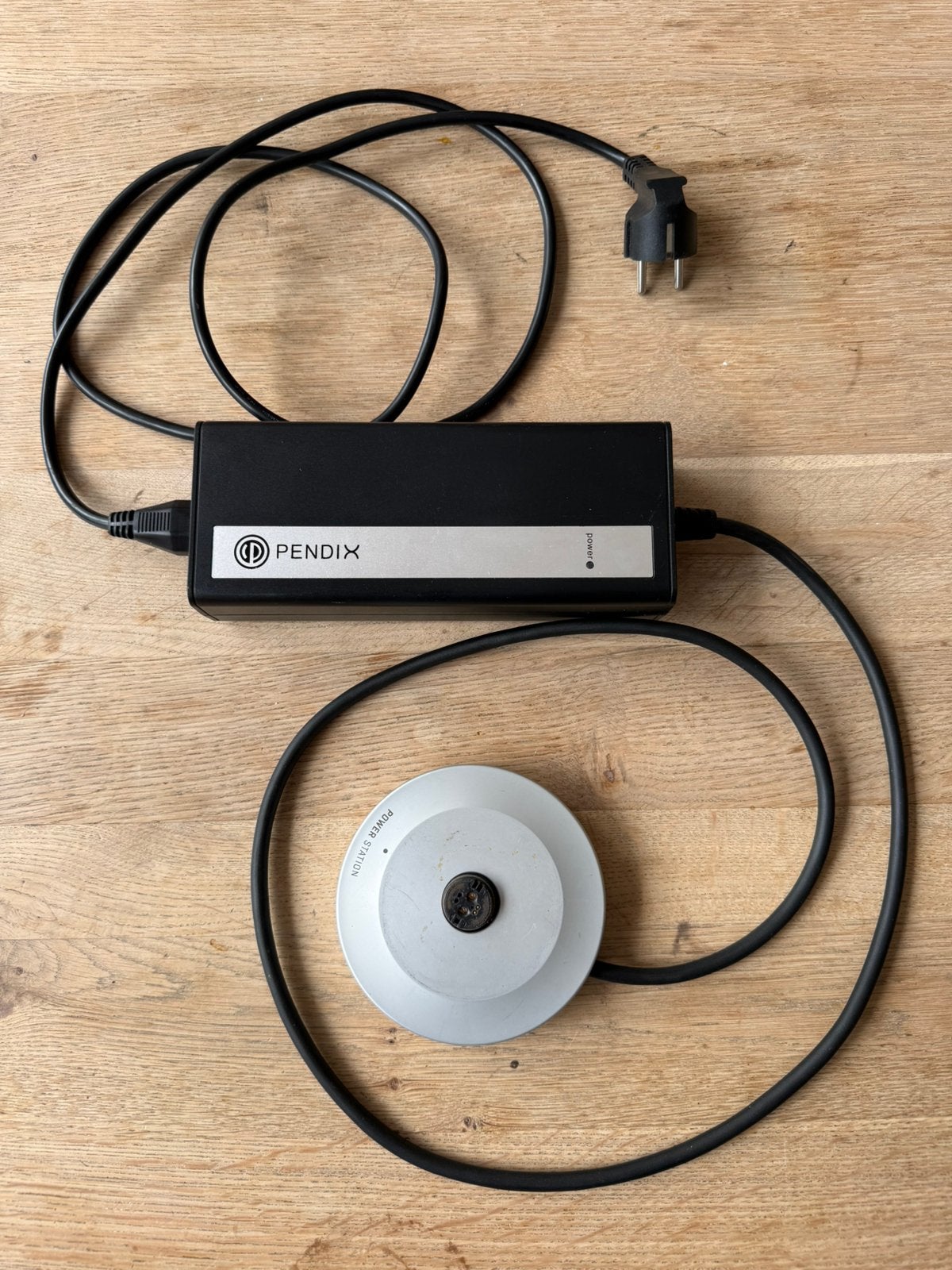Pendix ansmann oplader 200W, Ophalen of Verzenden, Zo goed als nieuw