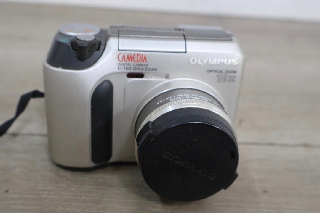 Olympus C-700 Ultra Zoom Digitale Camera 10x Optische Zoom, Audio, Tv en Foto, Fotocamera's Digitaal, Ingebouwde flitser, Gebruikt