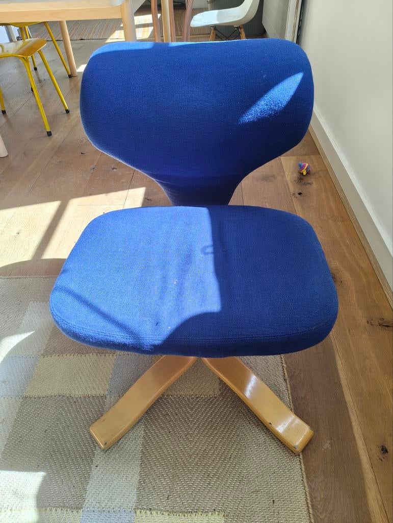 Stokke stoel, opknapper, Huis en Inrichting, Ophalen, Ergonomisch, Scandinavisch, Gebruikt, Blauw