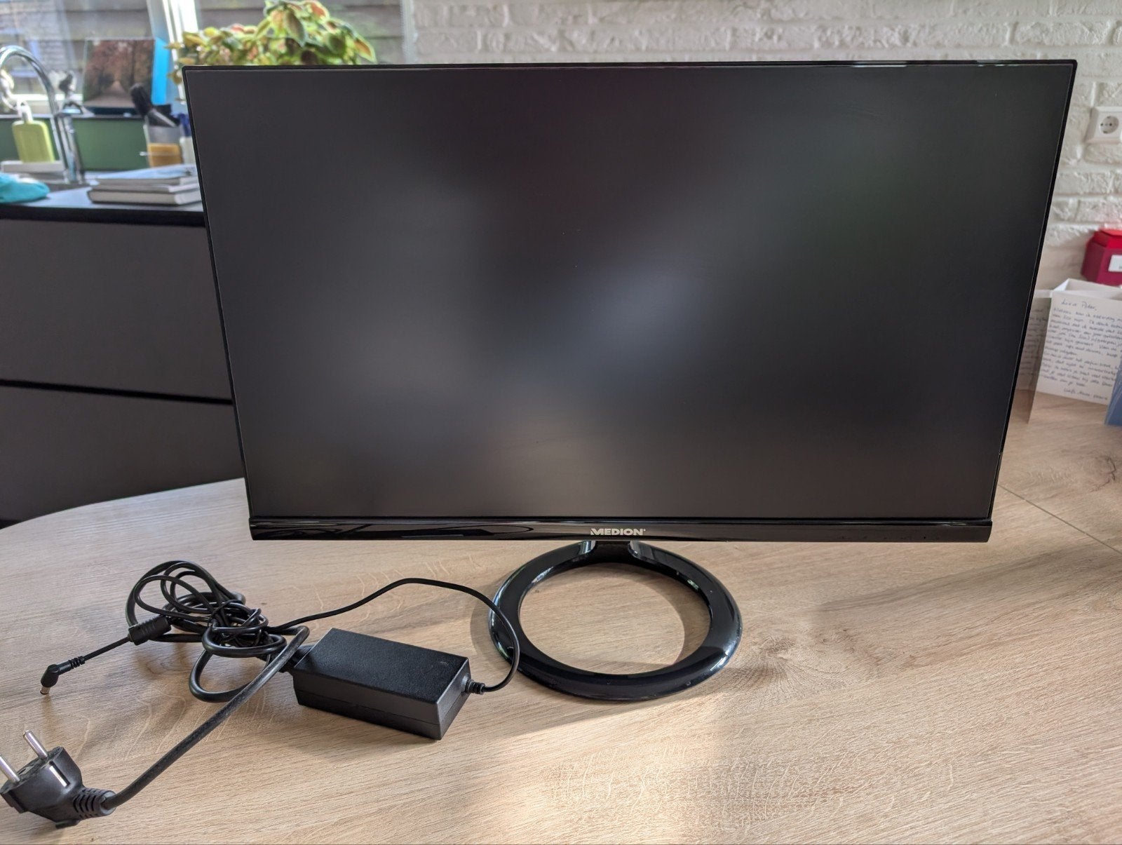 Medion monitor 24 inch, Computers en Software, Ophalen, Full HD, 60 Hz of minder, LED