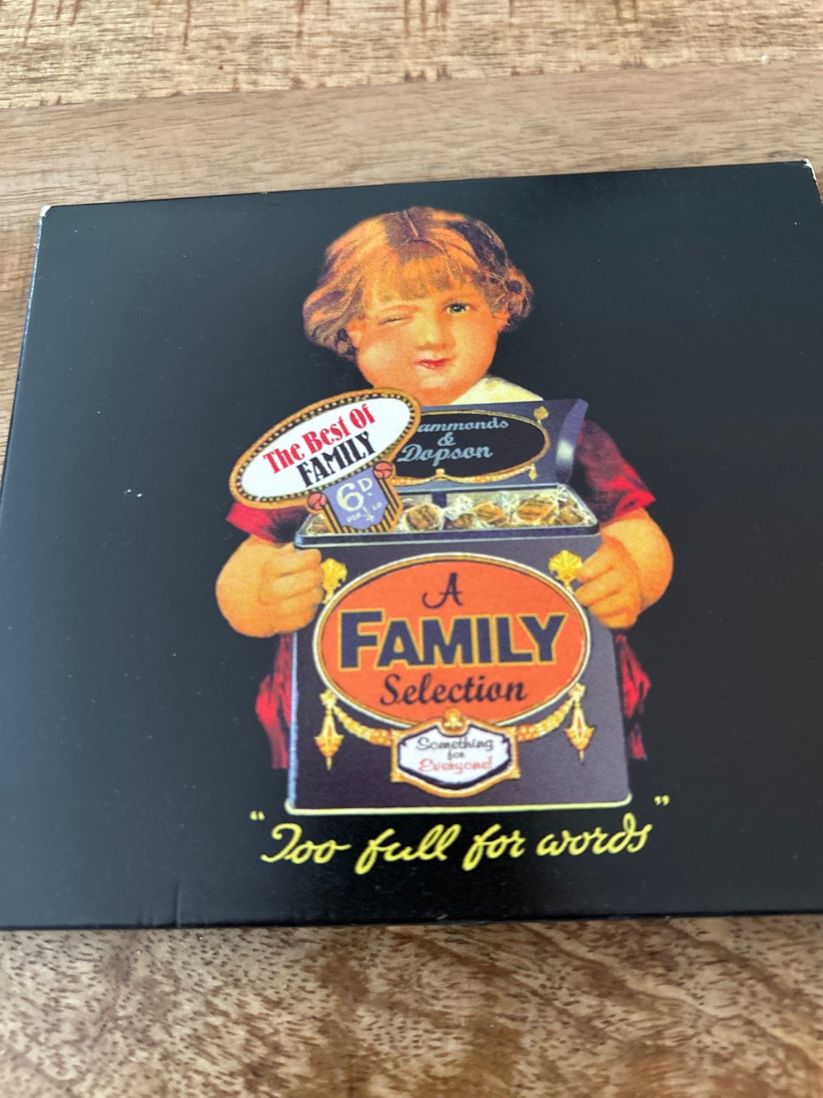 The Best Of Family - A Family Selection CD met poster, Rock, Ophalen of Verzenden, Zo goed als nieuw, Inclusief boekje