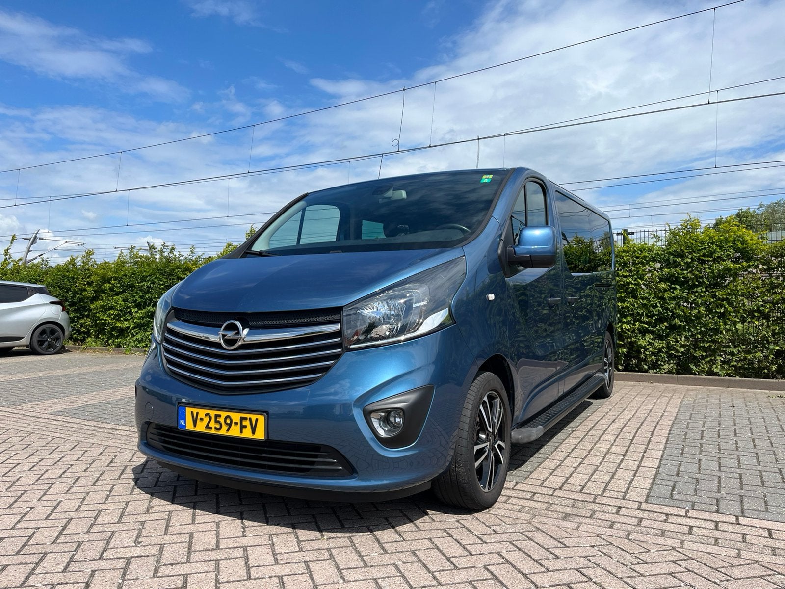 Opel Vivaro 1.6 CDTI  EcoFlex Dubbele Cabine/Luxe Uitvoering, Voorwielaandrijving, 145 pk, Blauw, Bedrijf