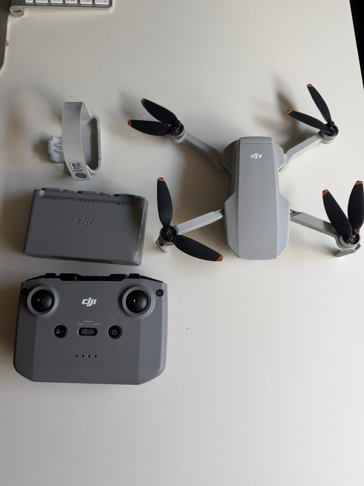 DJI mini 2 Fly more combo, Cameradrone, Ophalen of Verzenden, Zo goed als nieuw, Minder dan 250 gram