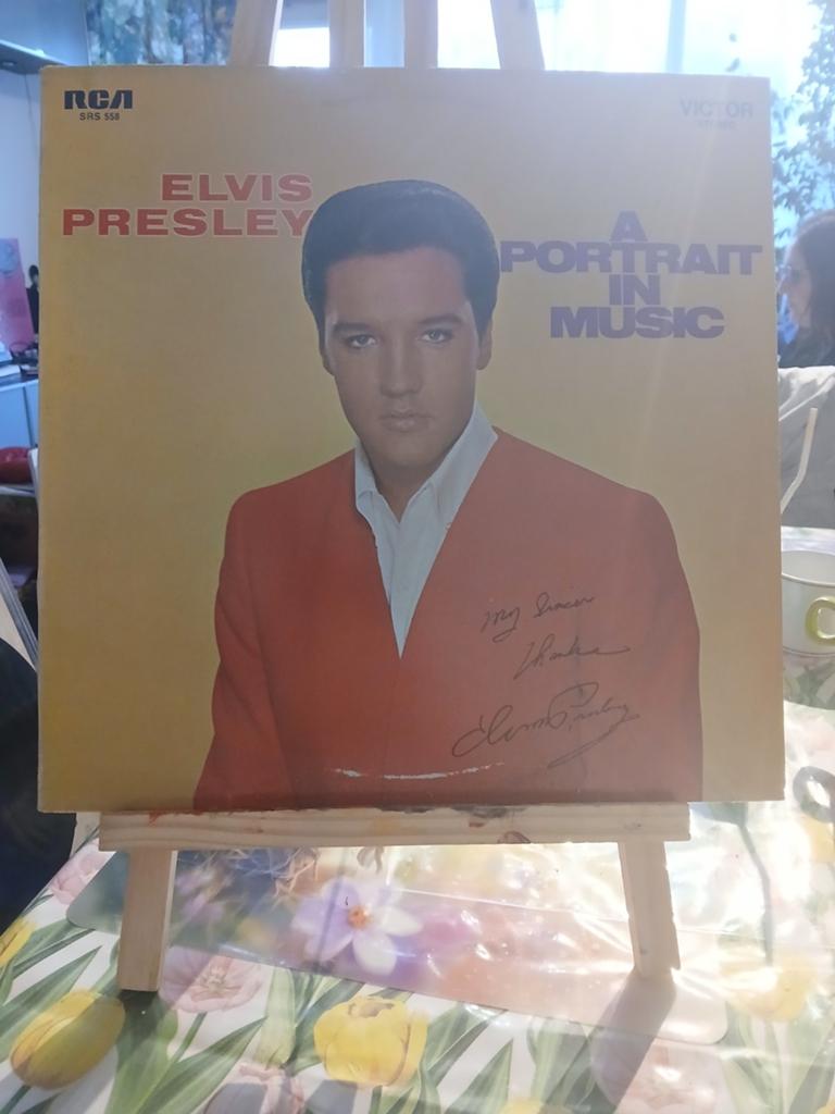 Elvis Presley - A Portrait in Music (LP vinyl), Ophalen of Verzenden, Gebruikt, 12 inch