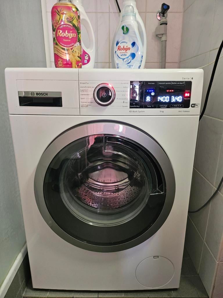Bosch jonge wasmachine 9 kg trommel met Wifi let op serie 8., Witgoed en Apparatuur, Ophalen, 1200 tot 1600 toeren, Gebruikt, Minder dan 85 cm