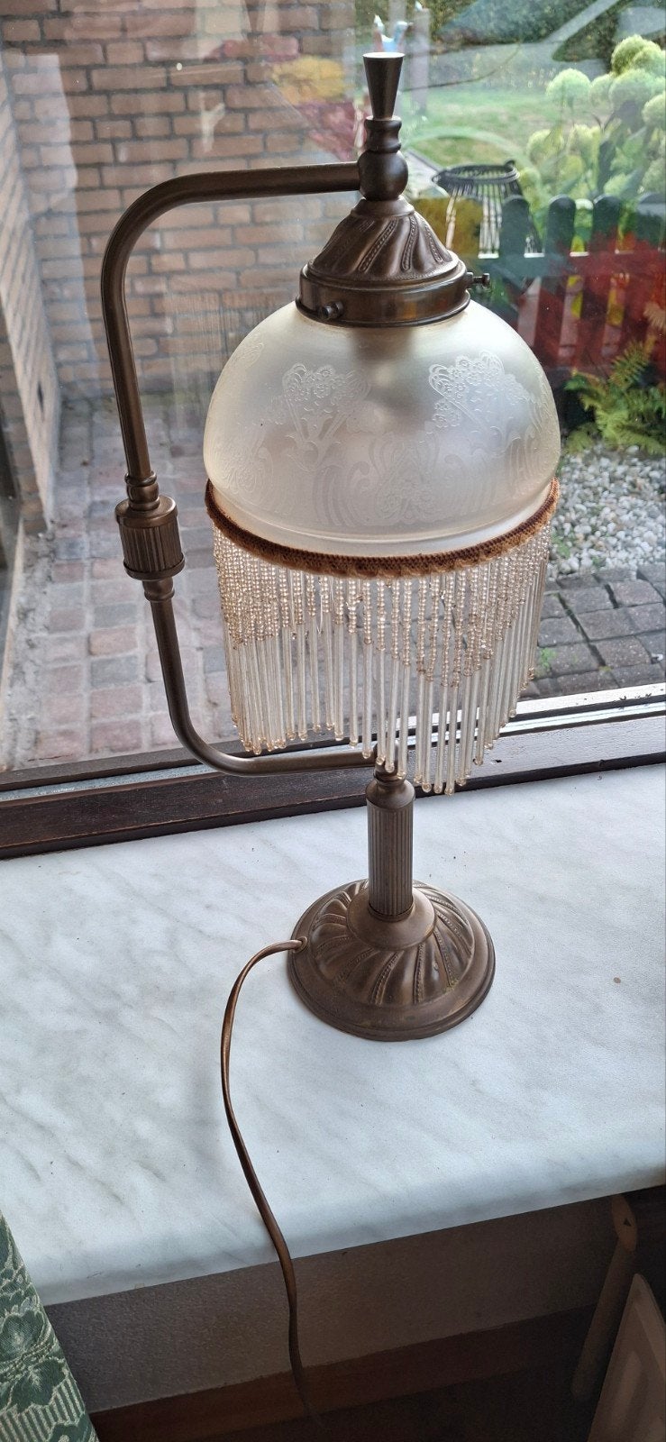 T.e.a.b. Vintage tafellamp met glazen kralen en geëtst glas, Ophalen