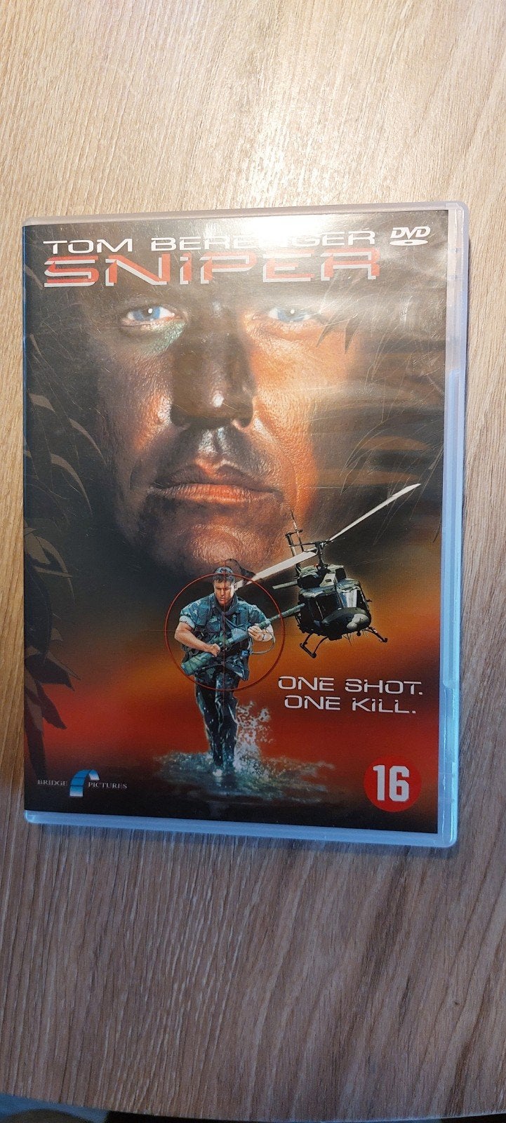 Sniper DVD - Actiethriller met Tom Berenger, Vanaf 16 jaar, Nederlands, Actiethriller, Gebruikt