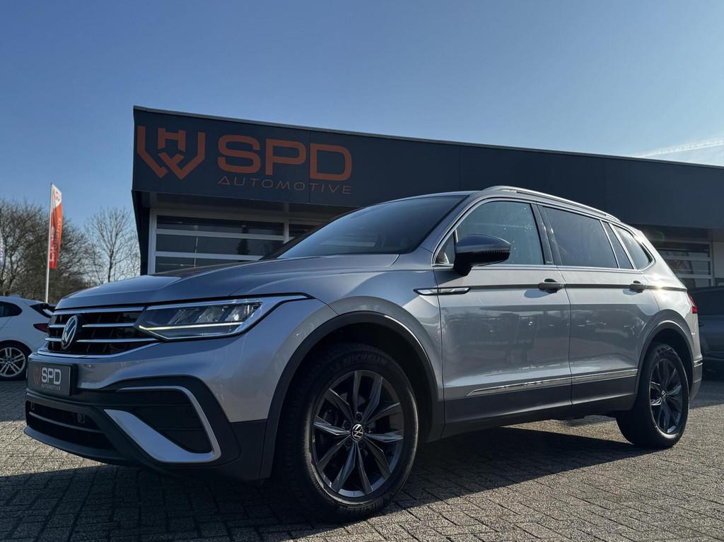 Volkswagen Tiguan Allspace 1.5 TSI 7p|Trek|ACC|Carplay|Cam, Auto's, Stof, 4 cilinders, 150 pk, 7 stoelen