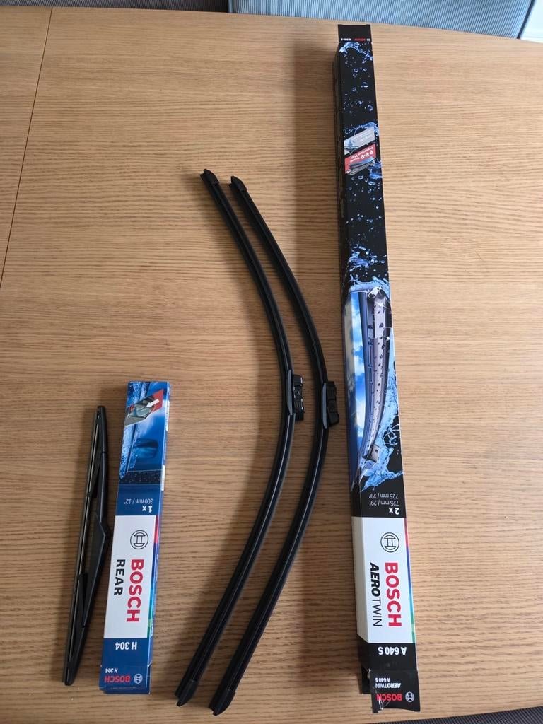 Bosch ruitenwissers Ford Focus (voor + achter) NIEUW – €15, Auto-onderdelen, Ophalen of Verzenden, Nieuw, Ford